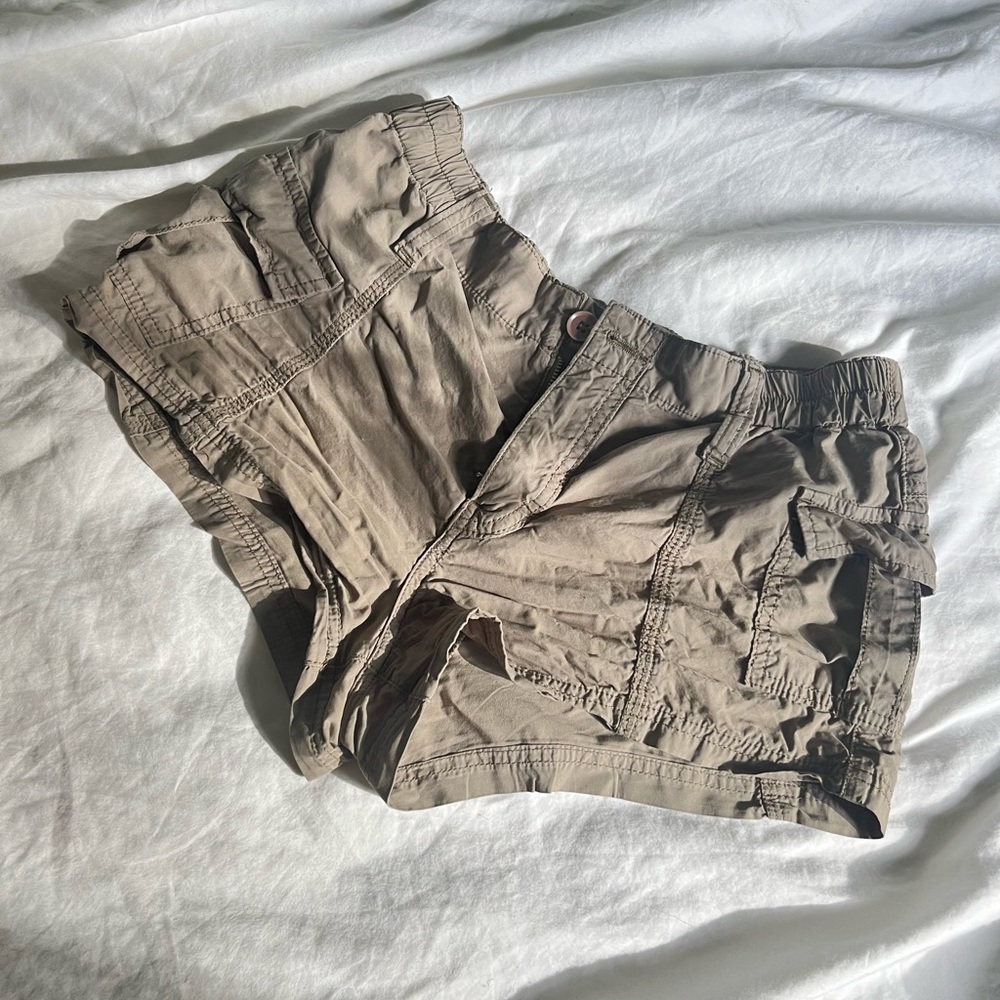 BDG cargo shorts